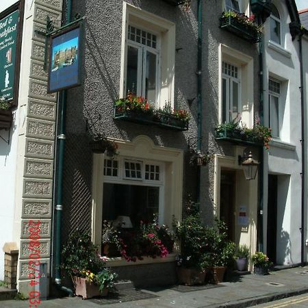 Cartref Guesthouse Карнарфон Екстериор снимка